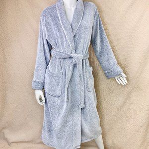 Oscar de la Renta Pink Label Plush Gray Shawl Collar Robe Satin Trim Belt